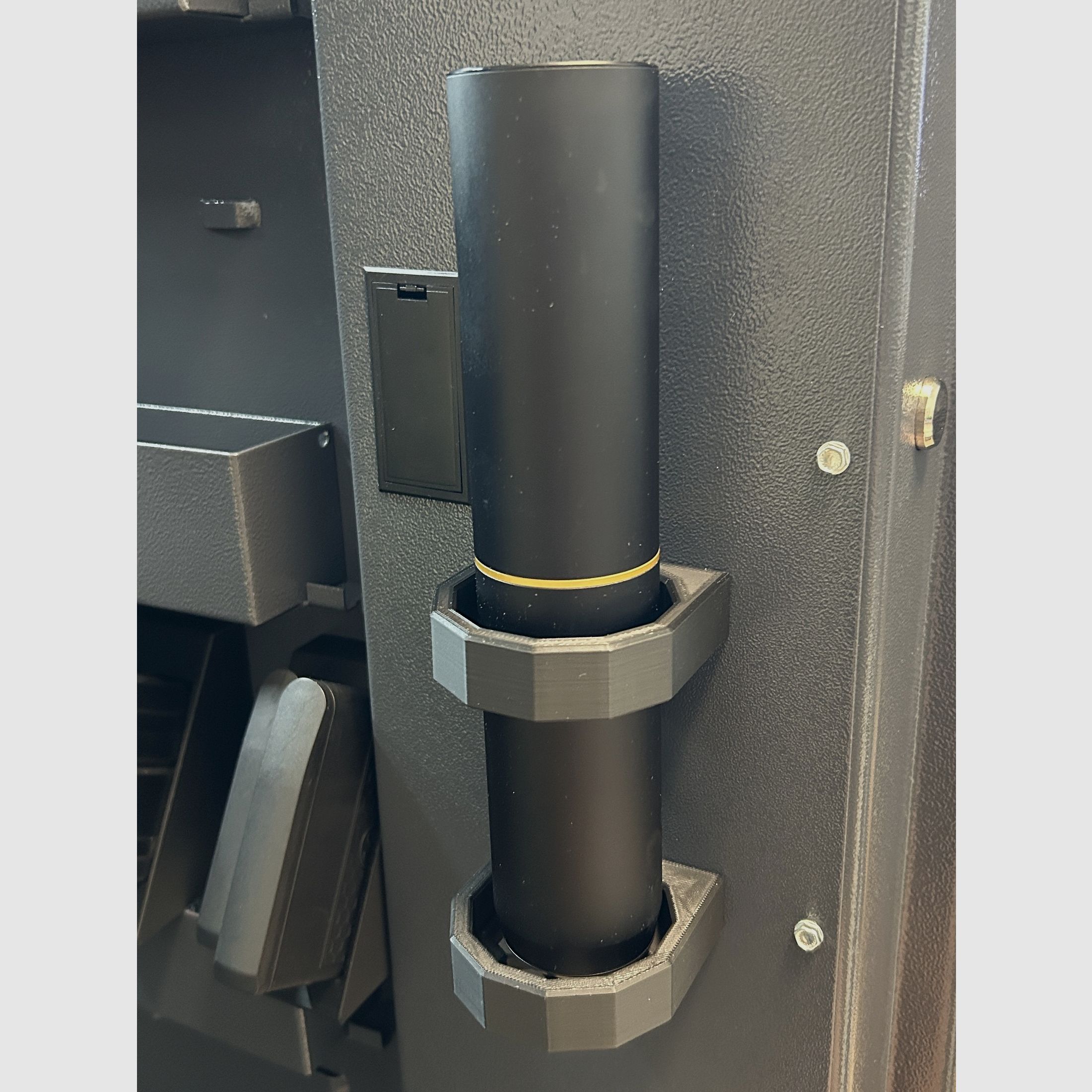 Magnetischer Schalldämpfer Halter flexibel bis Ø 56mm | Waffenschrank Schalldämpferhalterung 