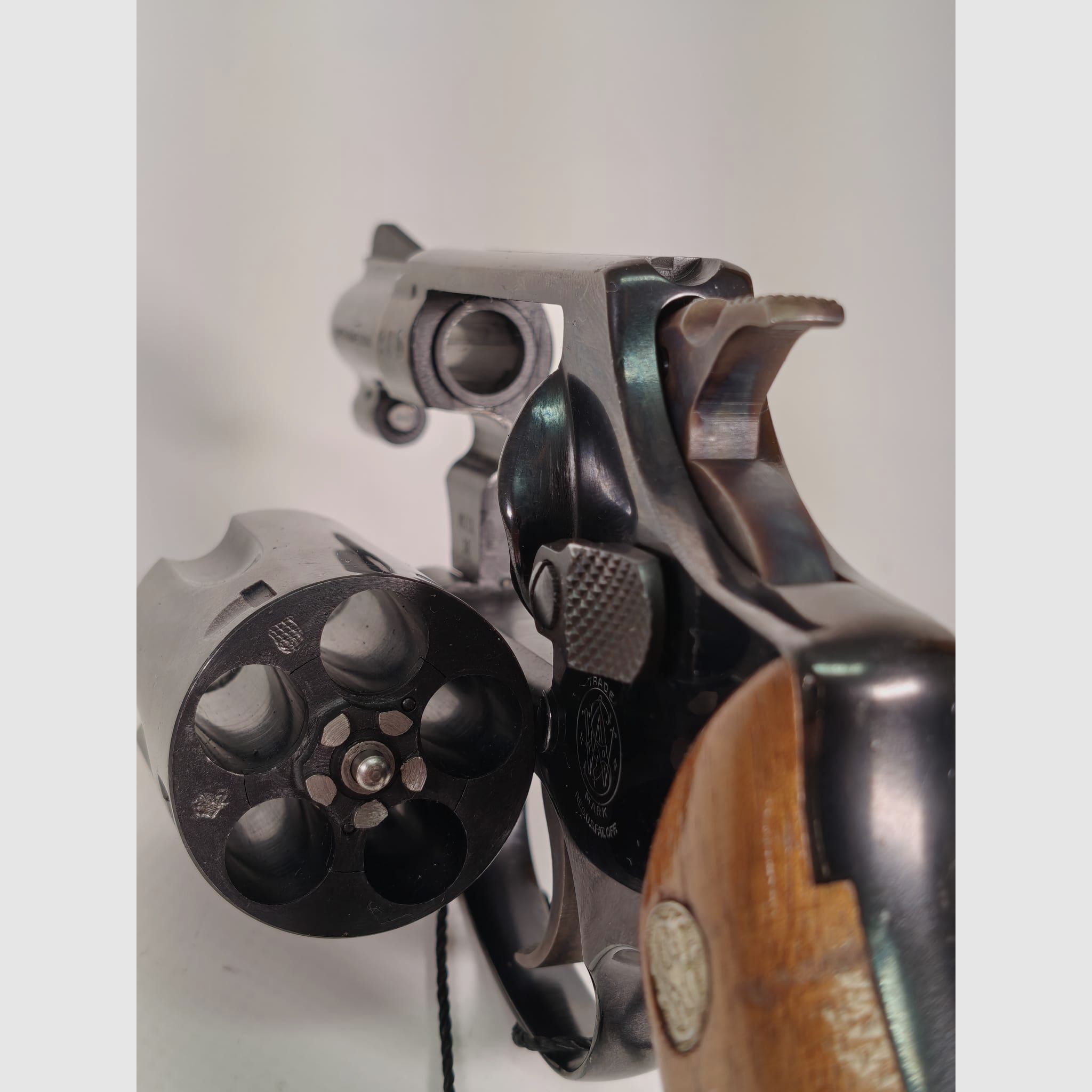 Smith & Wesson Mod. 36 Revolver .38 Special, image 3 of 4