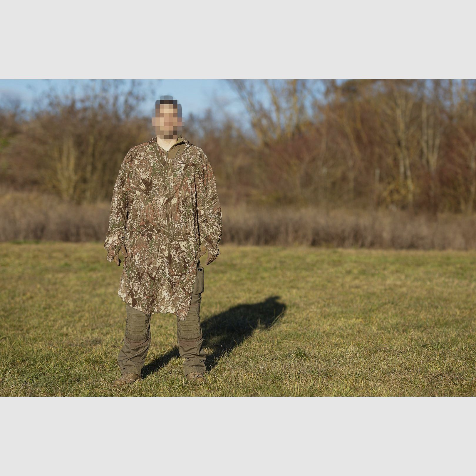 Ghosthood Compact-Poncho, Bild 5 von 12