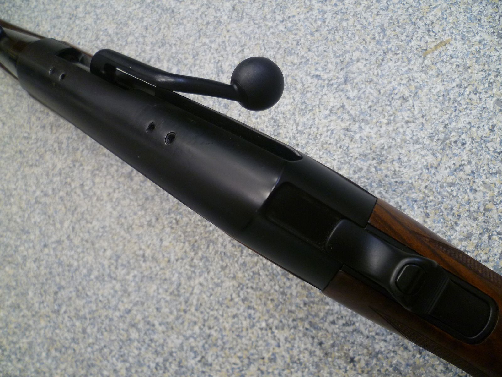 Fucile a ripetizione Browning Maral 9,3x62