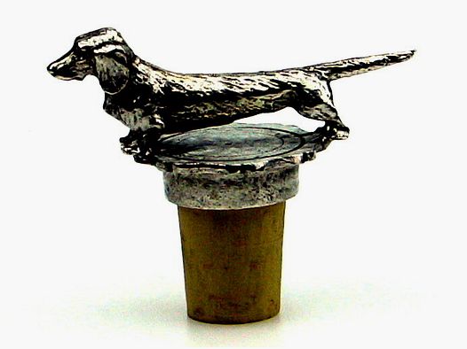 Lovergreen accessories motif dachshund with a straight tail as a wine bottle cork