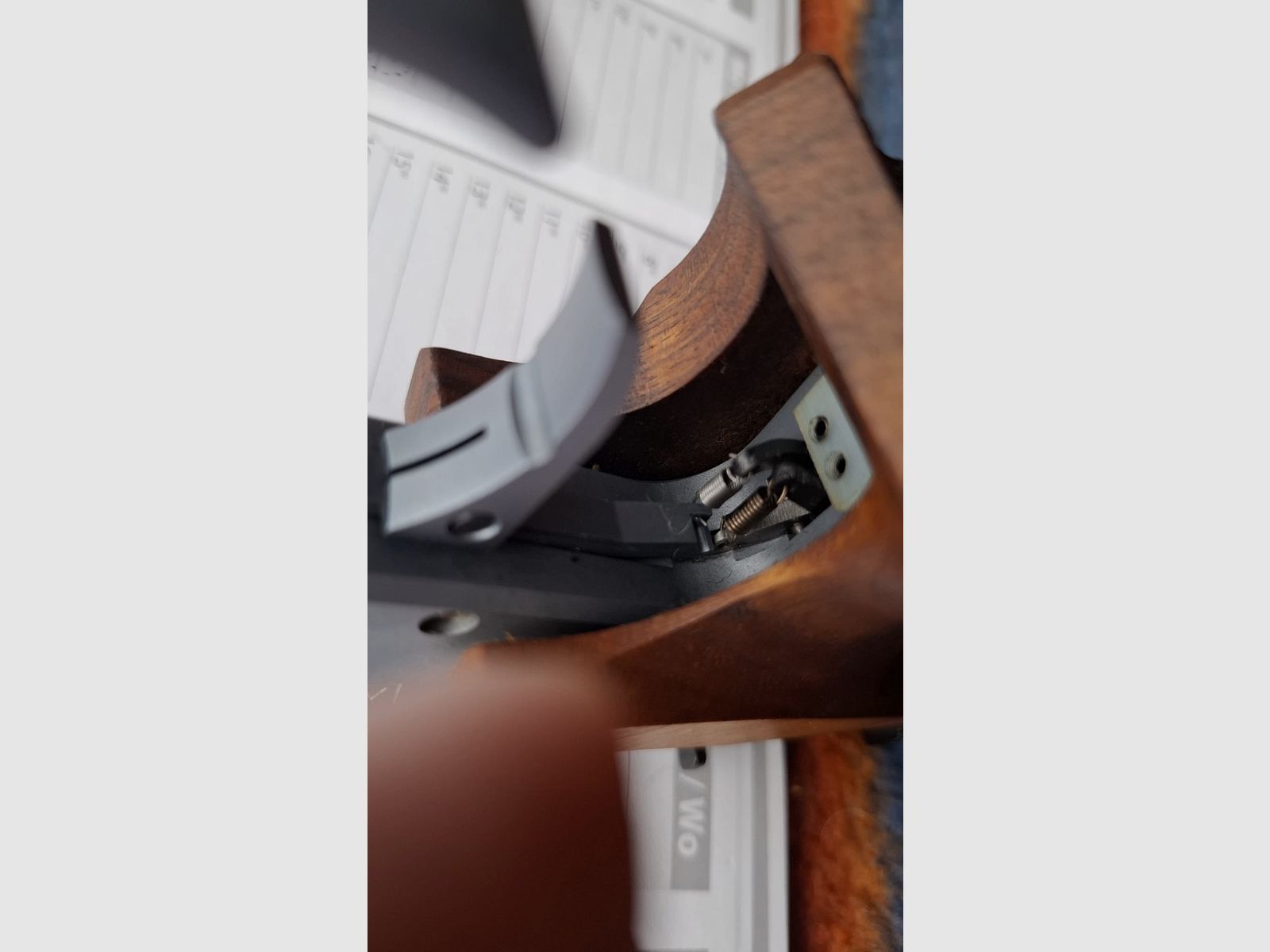 Pistolet à air Anschütz SAM M10 Cal.4,5