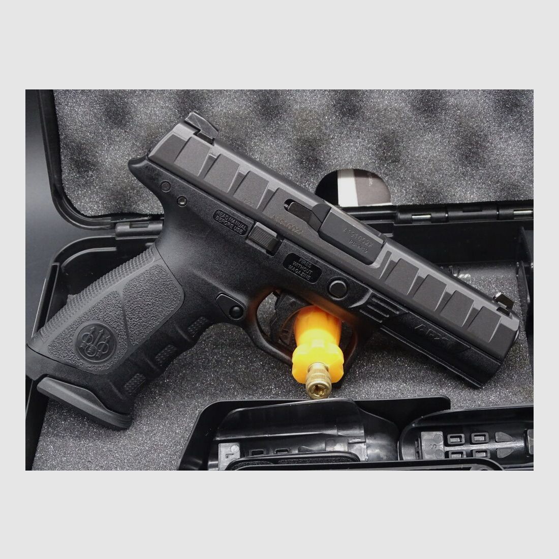 Beretta APX Kaliber 9mm Luger NEUWAFFE APX