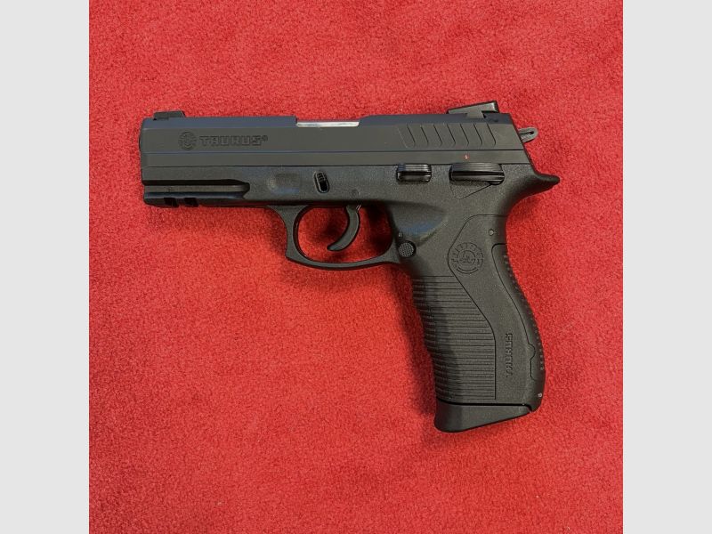 Taurus PT 809 - Kal. 9mm Luger mit Koffer - gebraucht