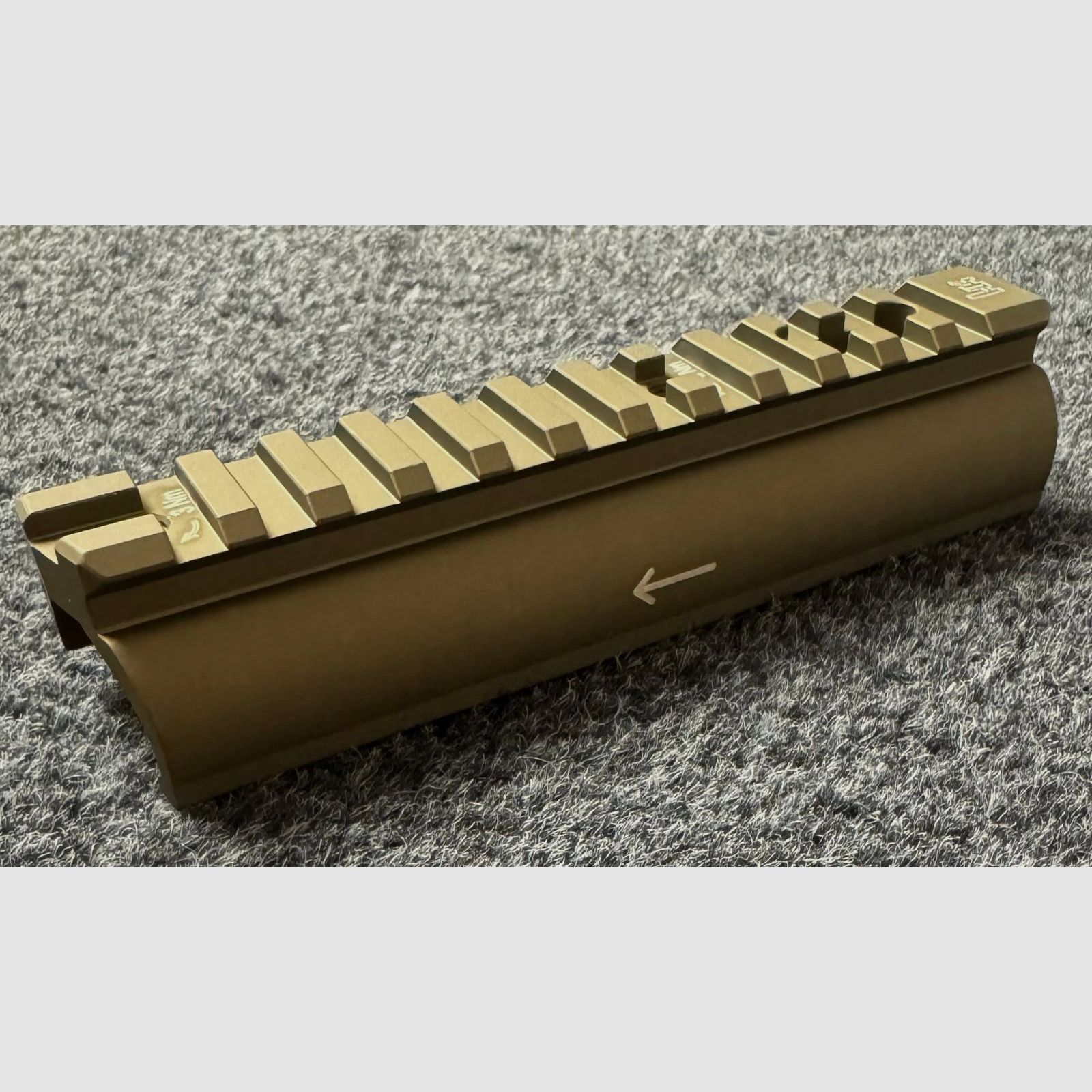 HK MP5 SP5 montaggio ottico Picatinny color sabbia/RAL8000 - NUOVO - Heckler & Koch MP5k SP5k HK94 B&T BT96 MKE T94 SAR M41/05 G3 Mr223 Mr308