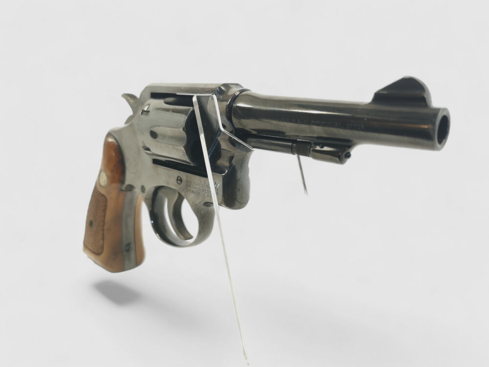 Smith & Wesson 10-05