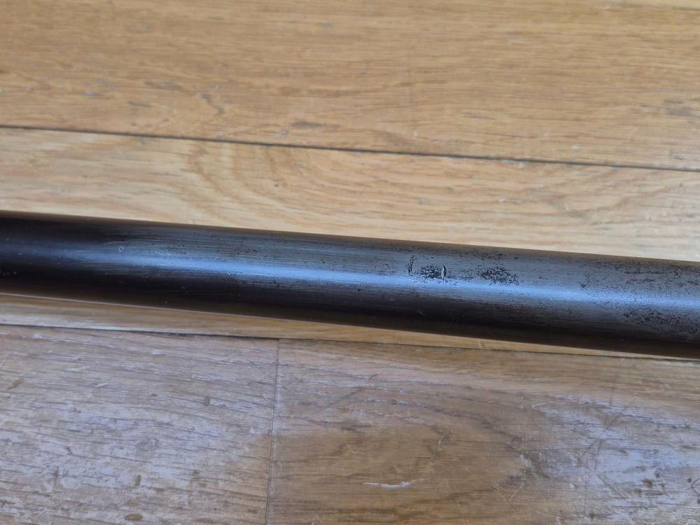 Außergewöhnliche Winchester Repetierbüchse Modell 1885 – Kal. 45-90 – 1. Patent von Browning! – Spezial für Bisons und TLD! – Waffe von 1899 – Sehr seltenes Modell High Wall Rundempfänger – Sehr schönes amerikanisches Nussbaumholz – Original brüniertes Gehäuse TBE – Perfekte Mechanik – Schwerer Spiegel-Lauf – Gute Markierungen – Forgierte Buck Horn Visierung und Marble Diopter – TBE+, Bild 30 von 41