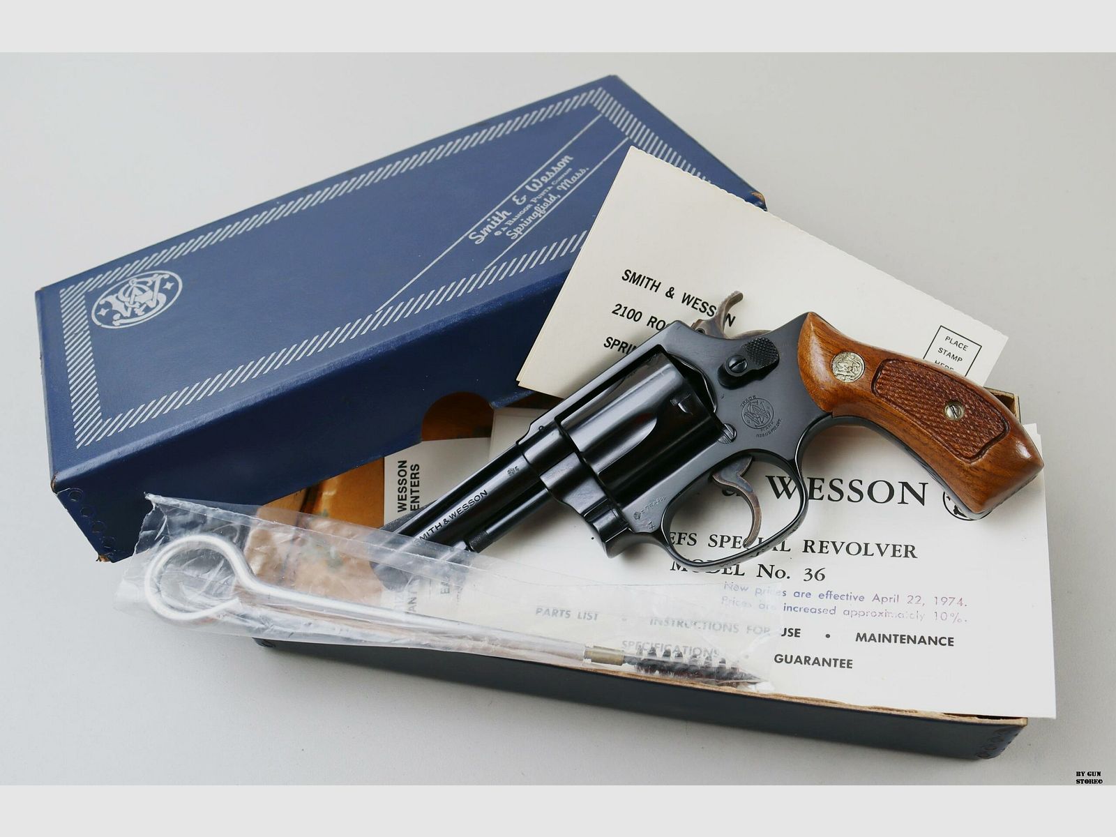 Revolver Smith & Wesson mod. 36 cal. 38 spec. serial no. J288804, image 9 of 11