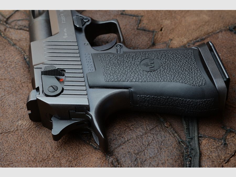 Außergewöhnliches Set Desert Eagle MK-XIX – Kaliber 44Mag – 2 Läufe (!) ein 6 Zoll und ein 10 Zoll (!) – Seltenes Exemplar IMI aus israelischer Herstellung (und nicht aus den USA!) – Original IMI Tasche – Zwei Magazine – Zustand NEU! Außergewöhnlich!, Bild 9 von 16