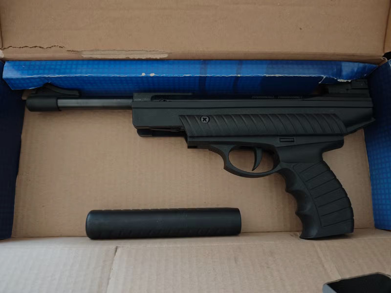 Hammerli Firehornet 4.5mm Knicklaufpistole, 5 J. sehr guter Zustand!