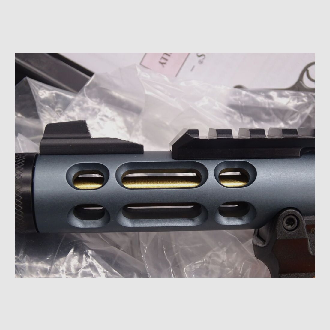 RUGER Mark IV 22/45 Lite Grey Anodized Kaliber .22lr NEUWAFFE Mark IV 22/45 Lite