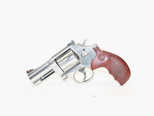 SMITH & WESSON REV 686 7 C 357 M