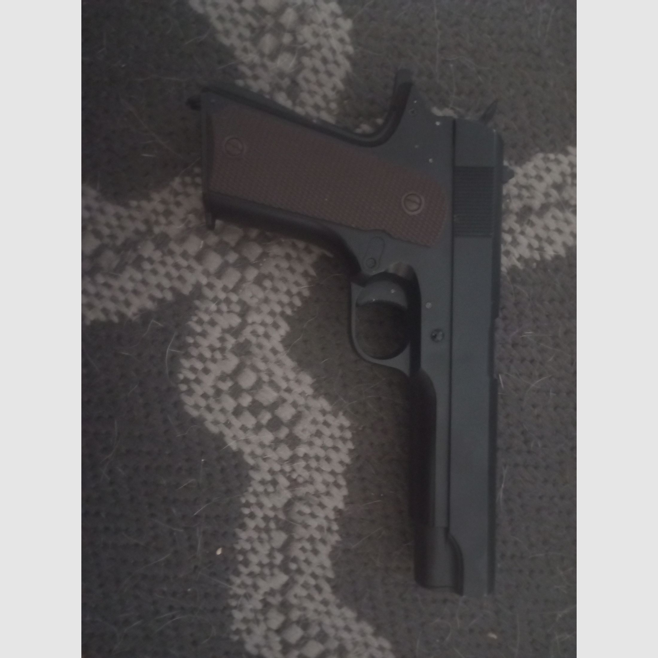 Cm123
