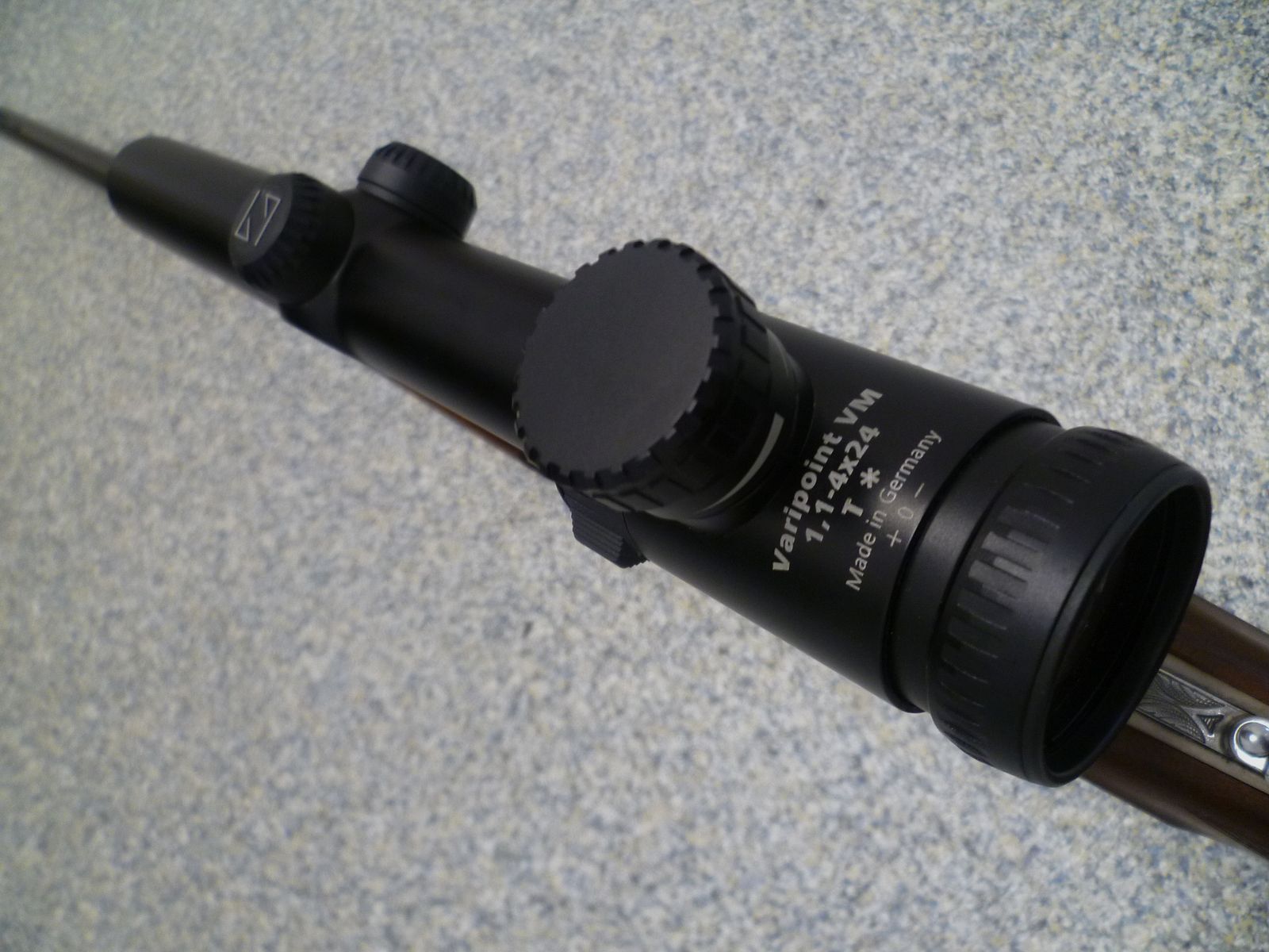 Dwulufowa strzelba Bock Blaser 9,3x74R z Zeiss Varipoint