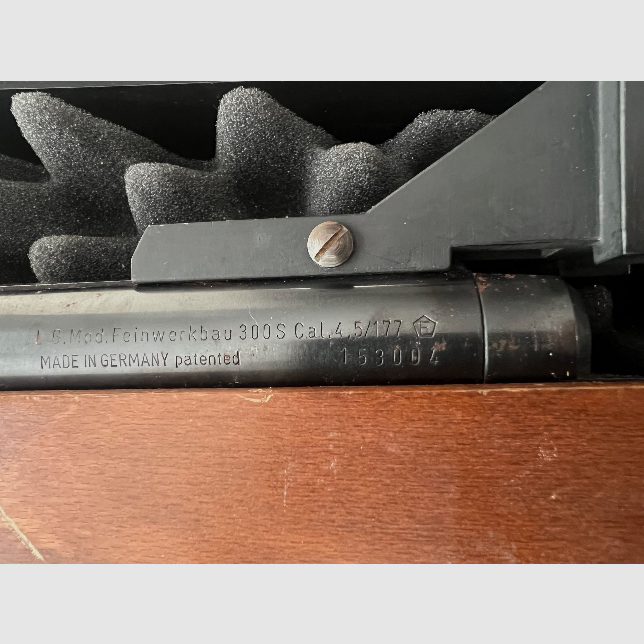Feinwerkbau 300S links 