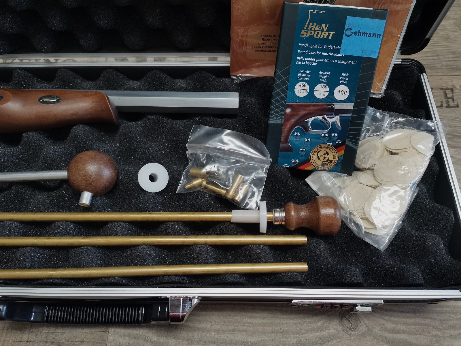 Davide Pedersoli Ensemble complet Pistolet à percussion arrière Continental Target Calibre .45