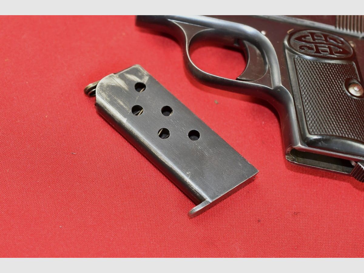 #5180 Pistolet C.G. HAENEL SCHMEISSER MODEL 1, cal. 6,35, image 8 sur 11