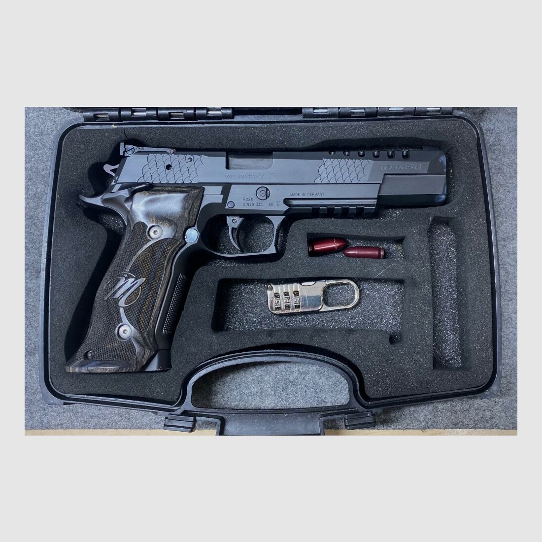 SIG Sauer P226 X-Six Club 30 9mmLuger