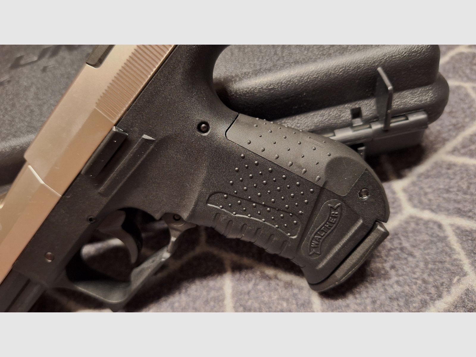 Walther CP99 Nickel 4,5 mm Diabolo pistola CO2 NUOVA!