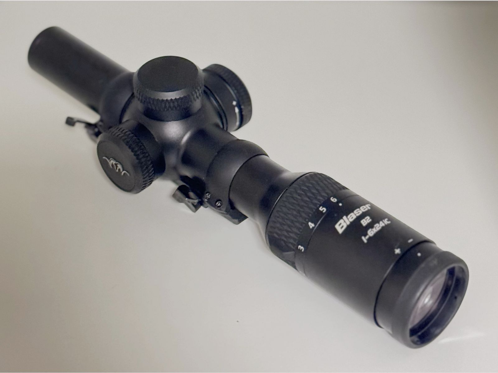 Blaser B2 1-6x24 with Blaser saddle mount - as good as new