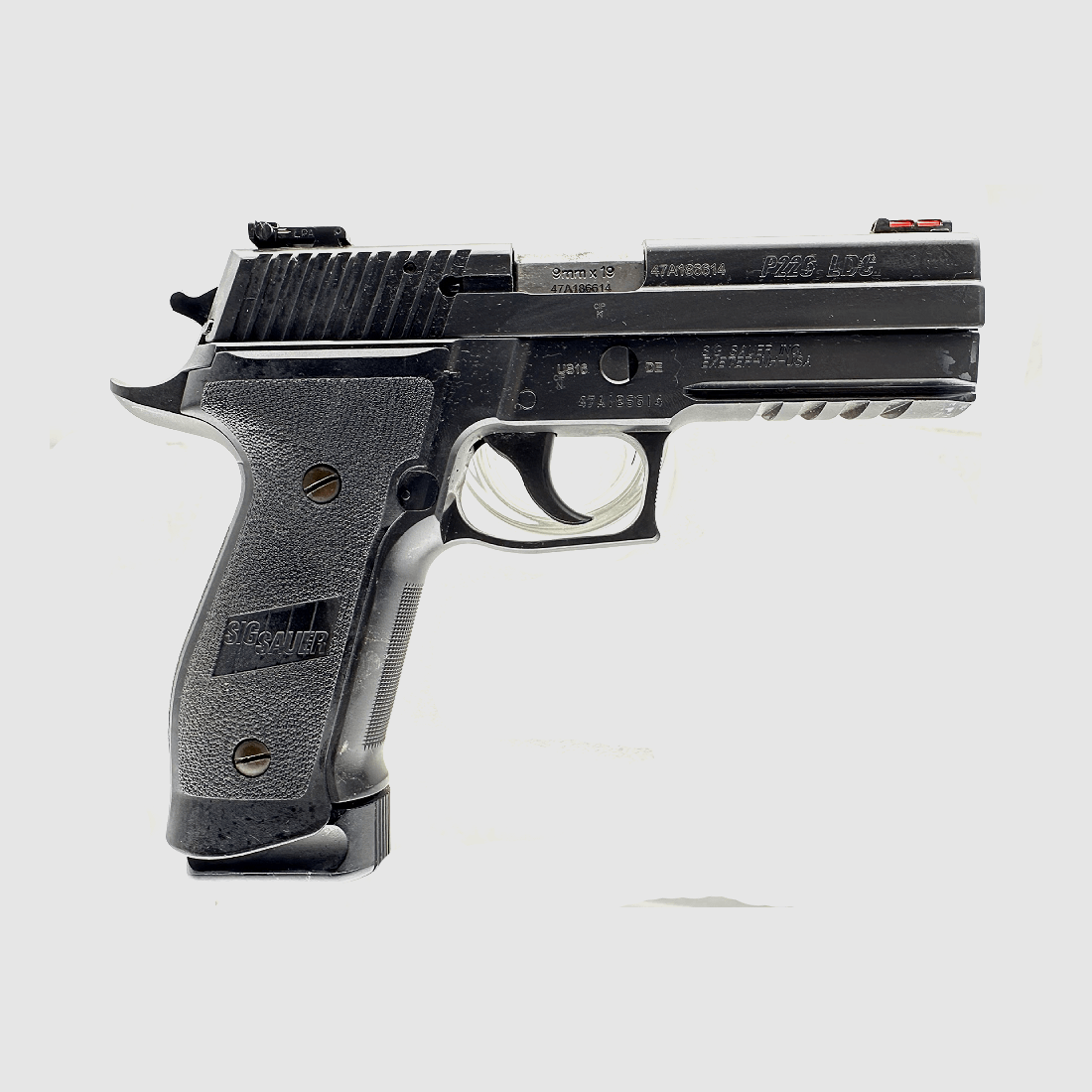 <SIG SAUER P226 LDC 9mmLuger>