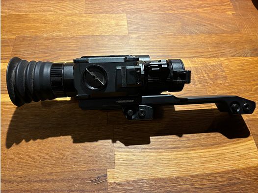 PARD NV008S LFR incl. Innomount QD Picatinny