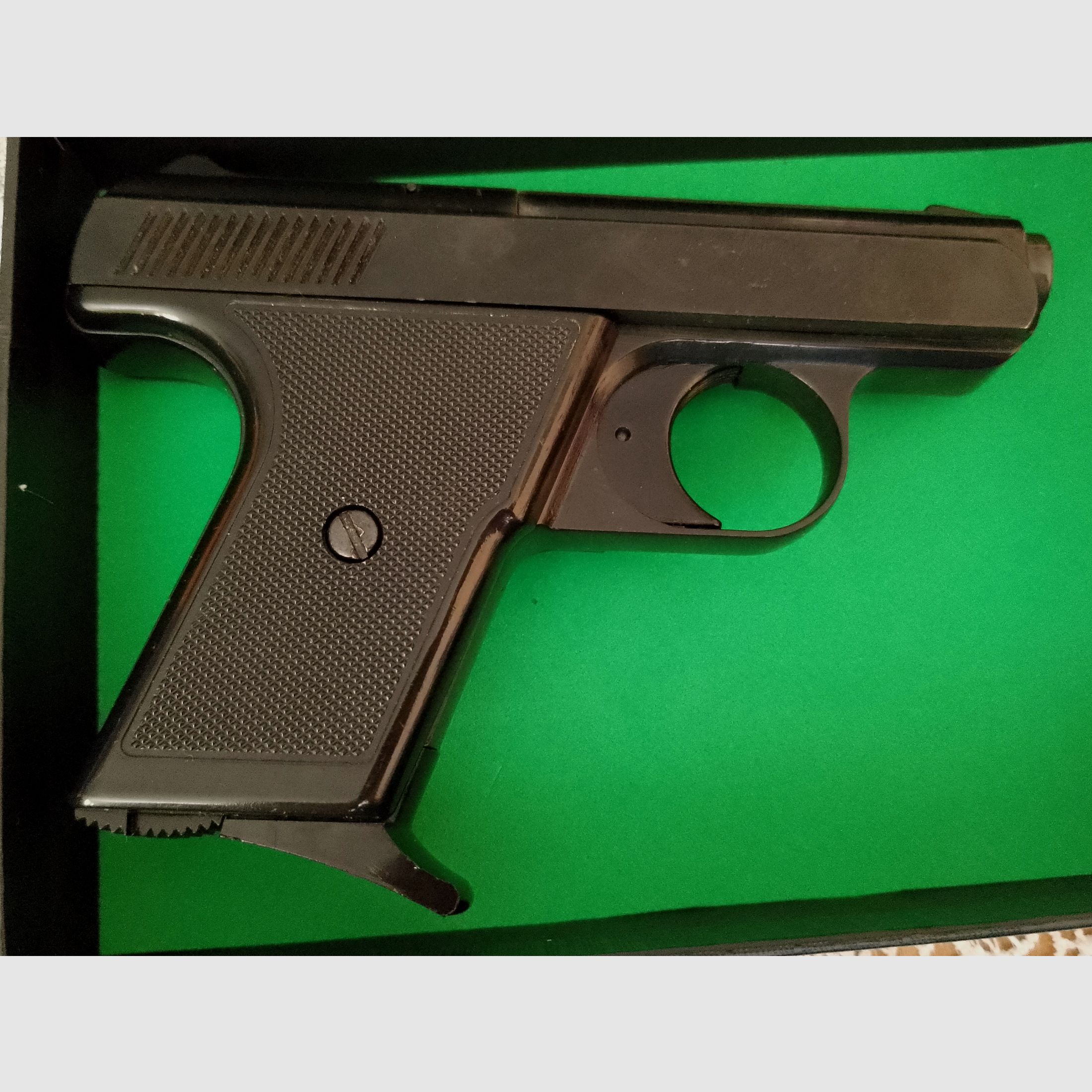 Alte Reck Protector Autom. Mod. “G5” im ersten PTB 12/ Kal. 8 mm Knall