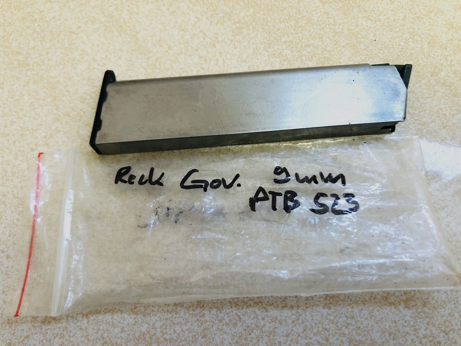 ••• Magazyn do pistoletu gazowego - 9mm PAK - PTB 523 •••