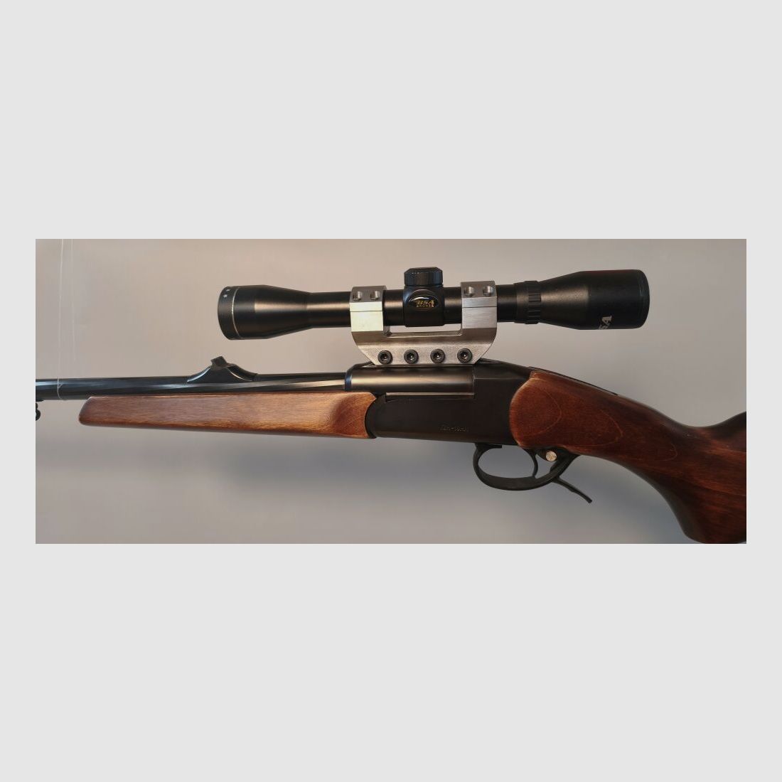Baikal IZH-18MH rifle de quiebre .223Rem