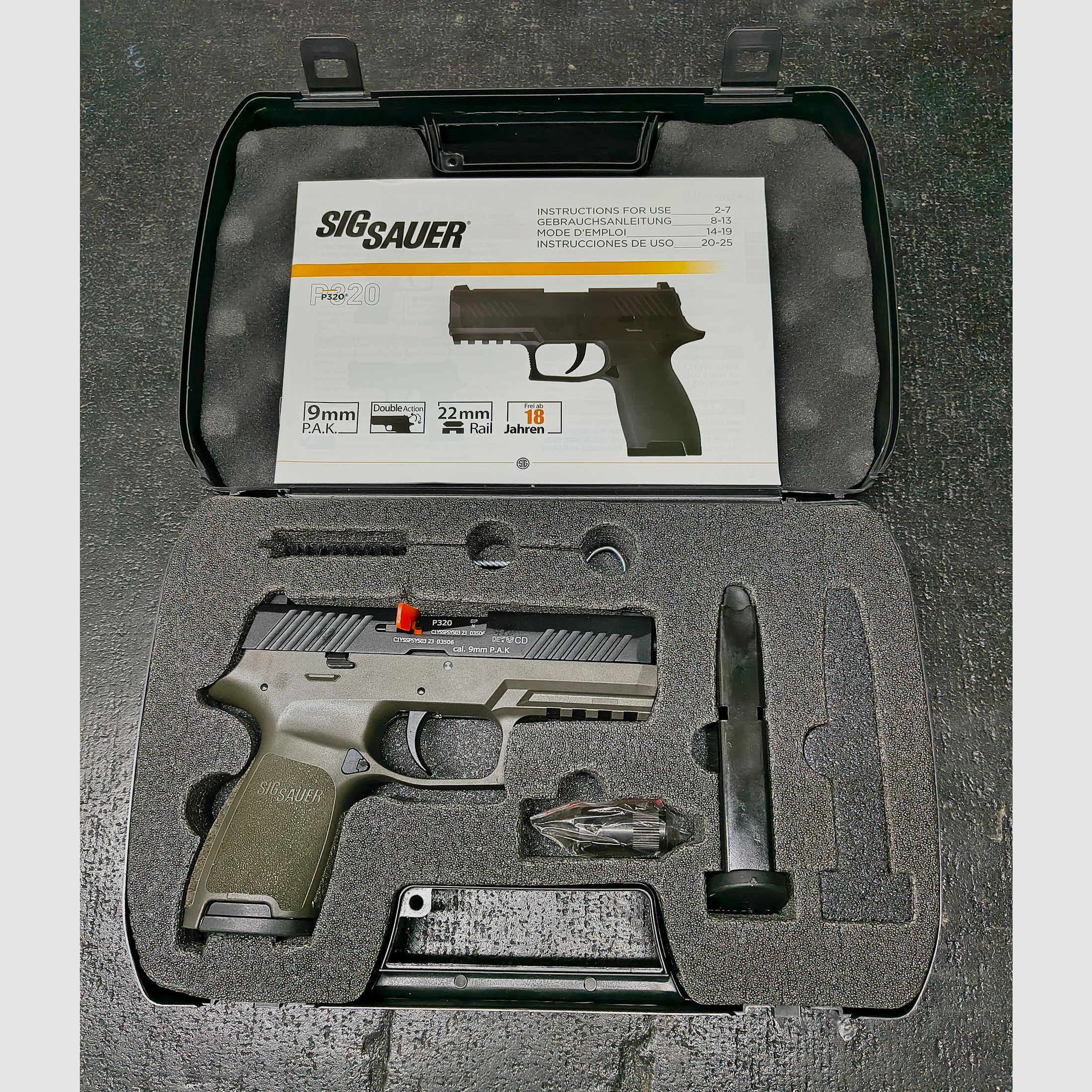 Sig Sauer P320 Schreckschusspistool OD Groen 9mm PAK 2 Magazijnen