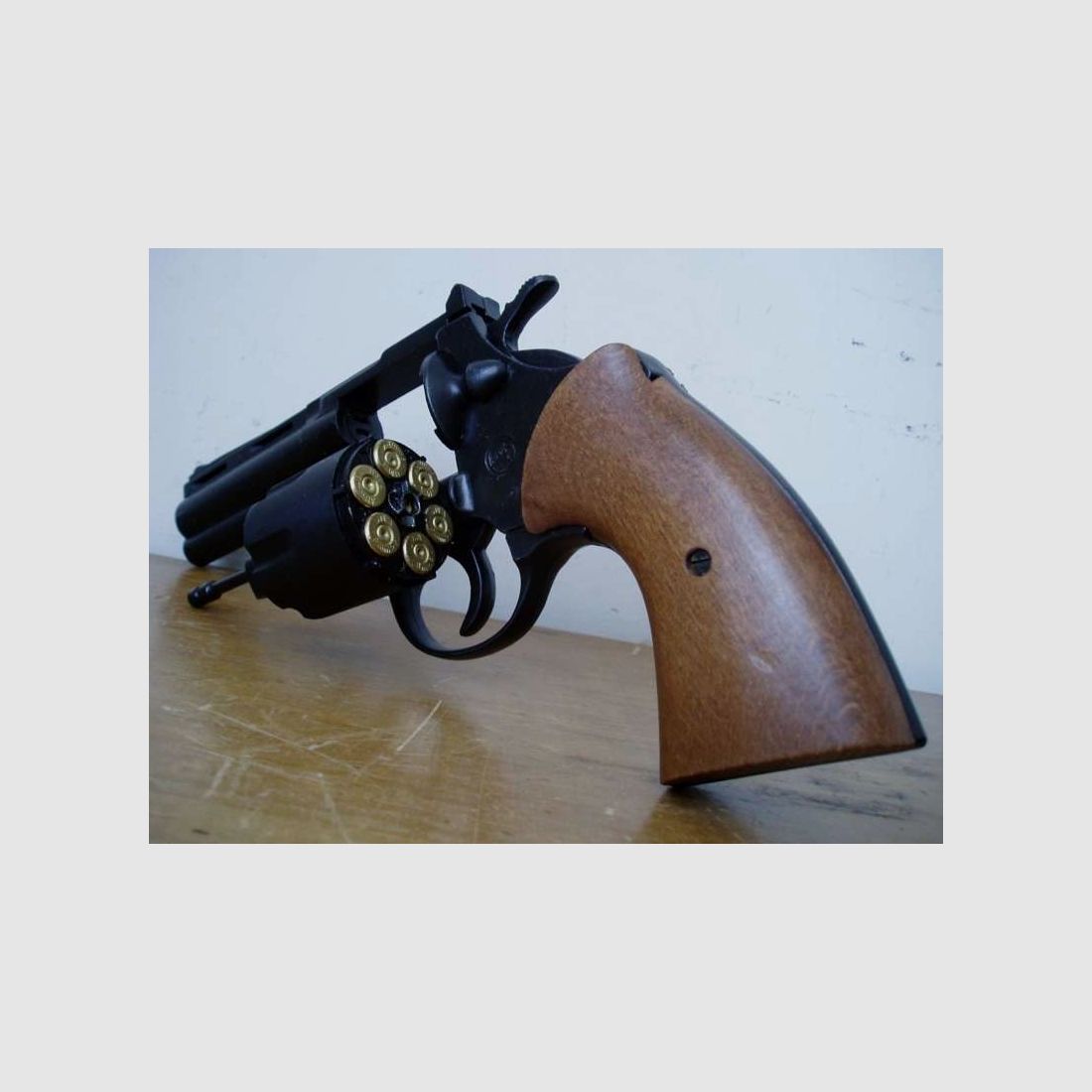 Bruni Revolver Magnum Schwarz Kal.380 Platzpatronen, Bild 2 von 2