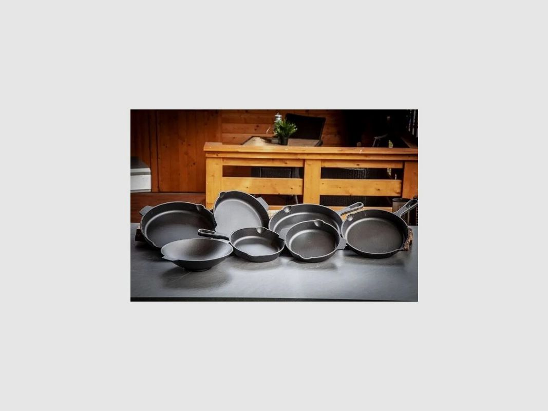 Grillfürst Gusseisen Wok mit 2 Griffen, Durchmesser 30cm