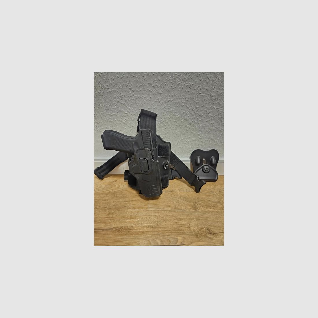 GHK Glock 17 Gen5 MOS GBB inkl Holster