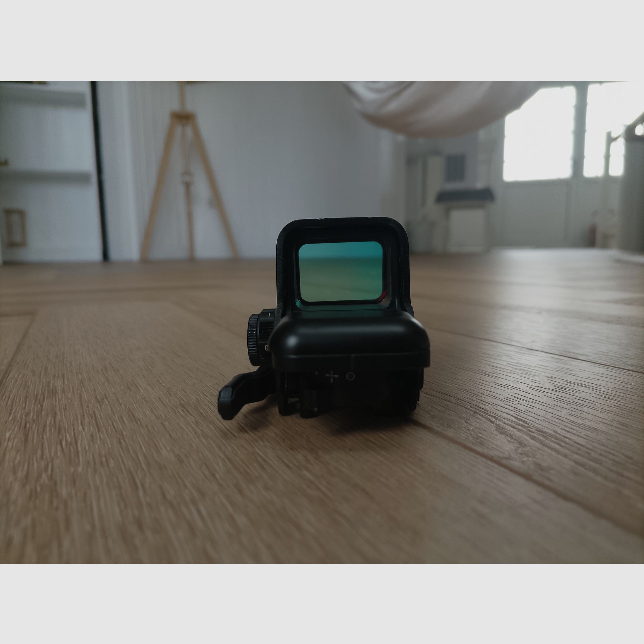 Falke II by Sightmark reflex sight / red dot sight with quick-release mount