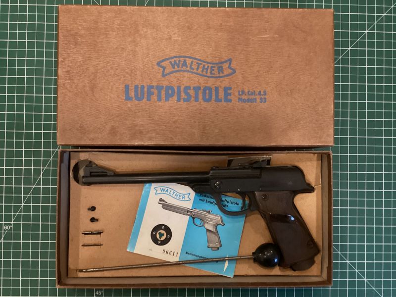 Luftpistole Walther LP Mod. 53 im Cal. 4,5 bekannt aus James Bond Seriennummer 096611 - Lupi