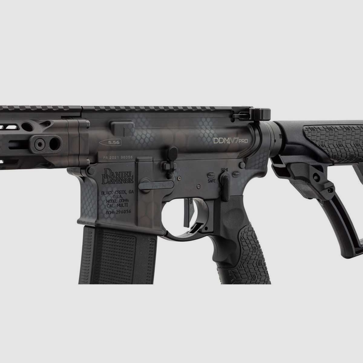 DANIEL DEFENSE AR15 DDM4 V7 PRO Lauf 18 ' Kal. 5.56 - Schlangenleder, Bild 4 von 5