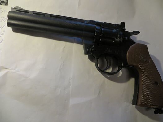 CHROSMAN 357 da regalare (3 pezzi difettosi)