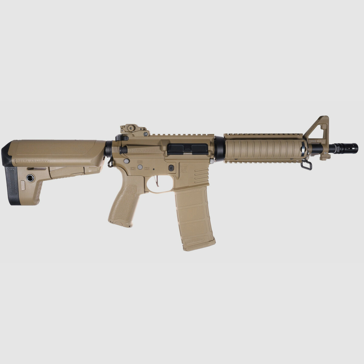 AR15 CQB-R ALPHA Metallo Completo Delta Armory Tan S-AEG Fucile Airsoft Libero da 18 Anni