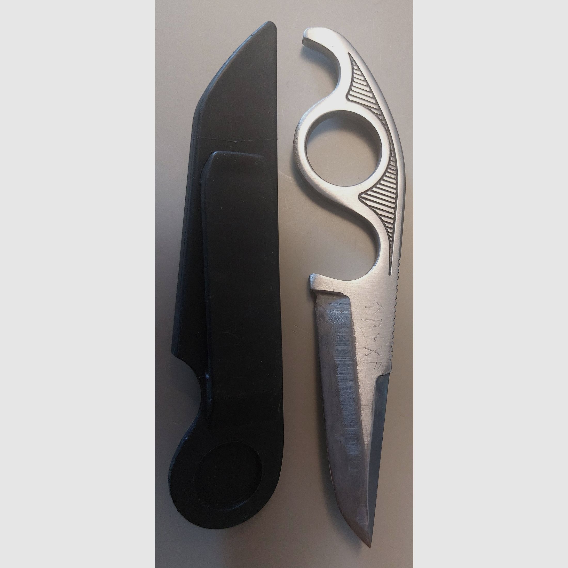 Trophy Master UC954 Fingermesser