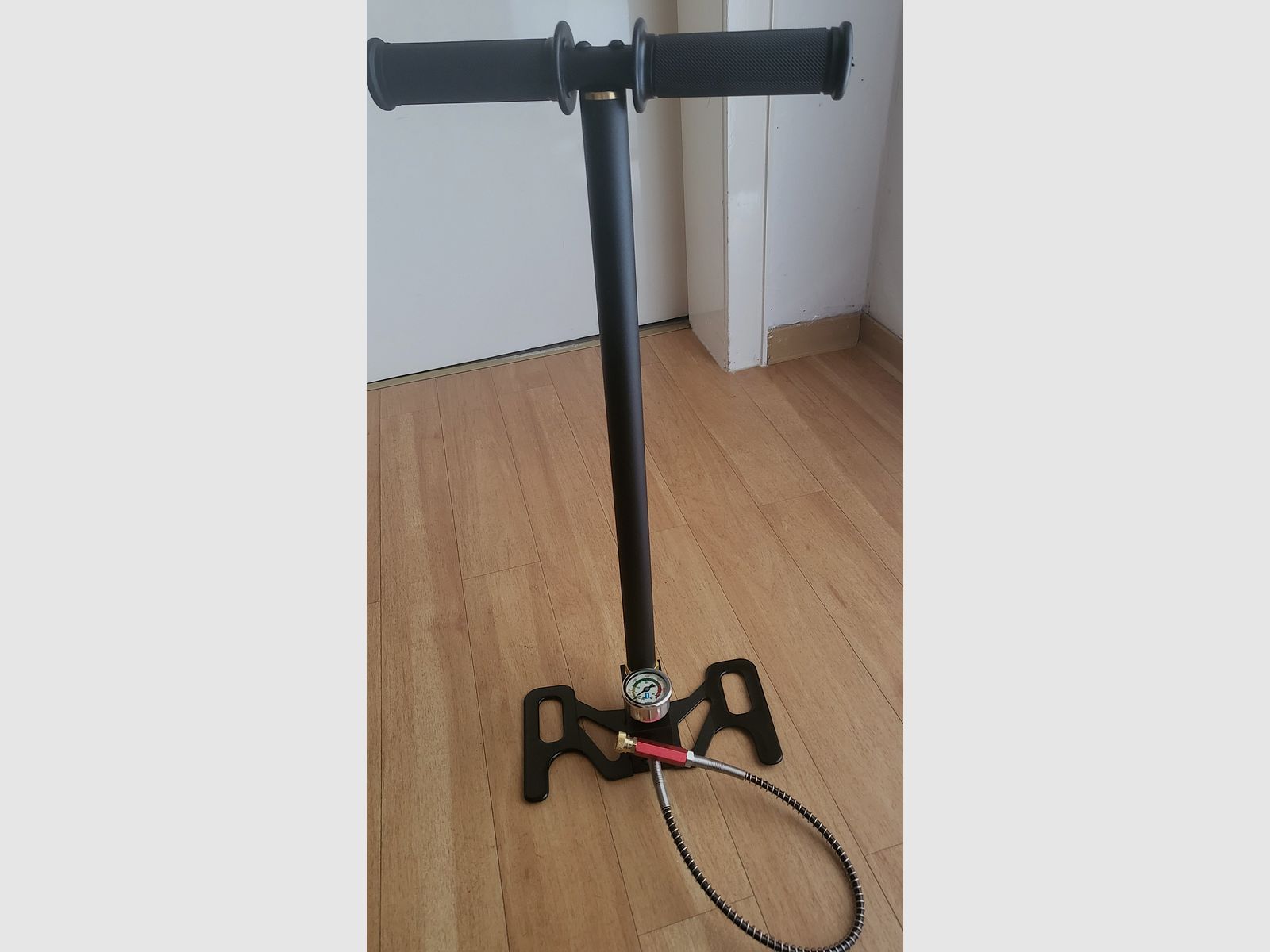 Scuba Ashinger + Pumpe und Zubehör! Neuwertig!