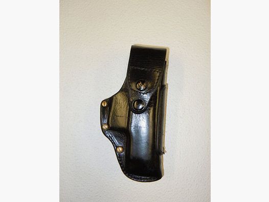 Funda de cuero AKAH Berlín/Brandeburgo cinturón - Funda negra para pistola SIG SAUER P6 y P225
