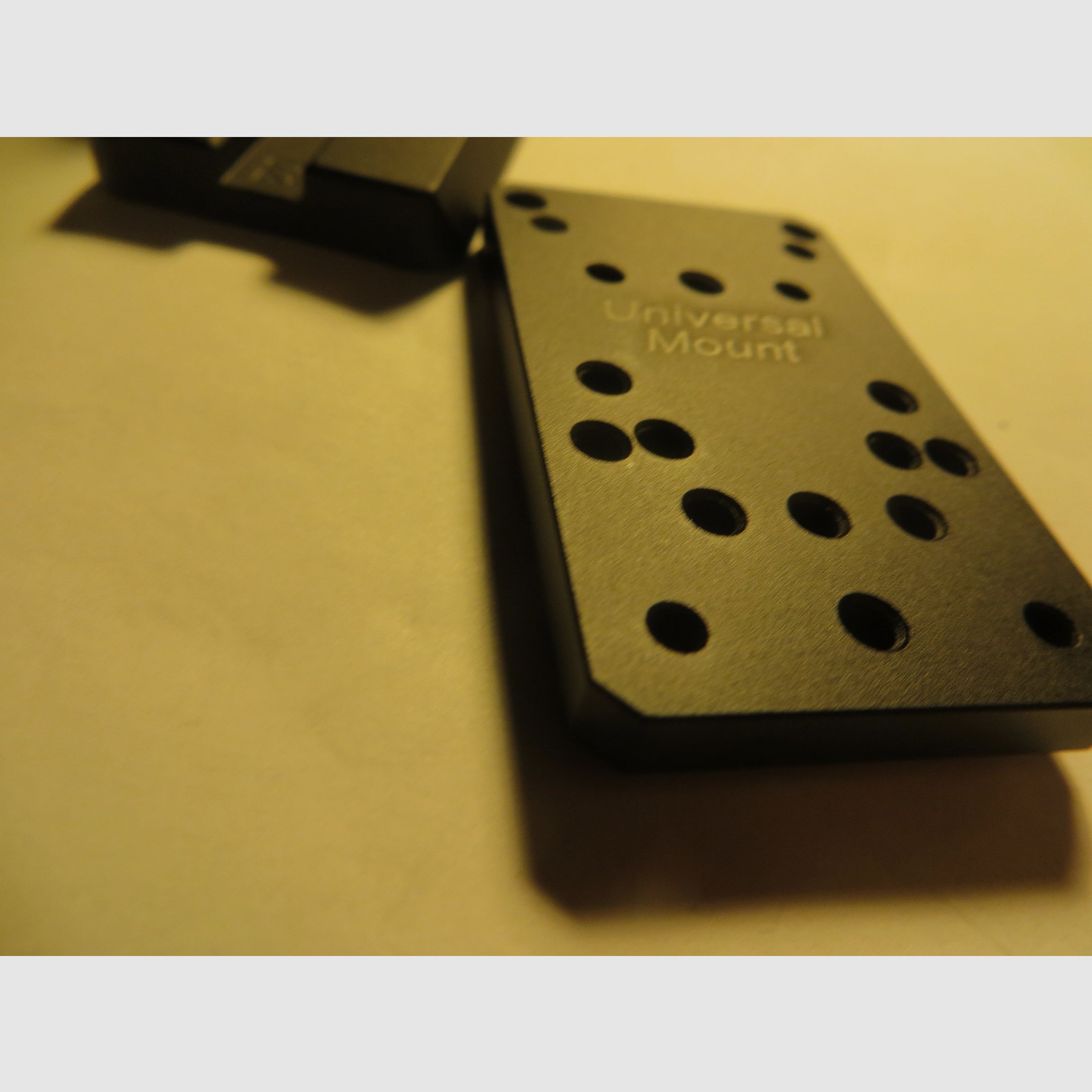 Leuchtpunktvisier TRIJICON  RM 07 RMR 6MOA mit verschiedene Foodprints