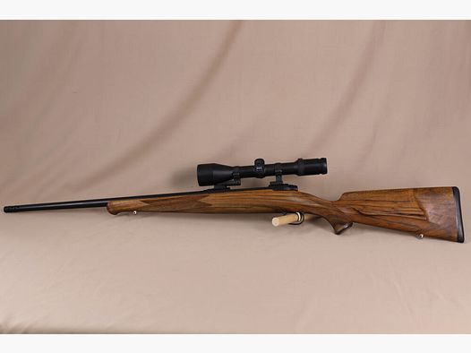 Savage 116 Repetierbüchse // Zeiss // honigfarbener Schaft