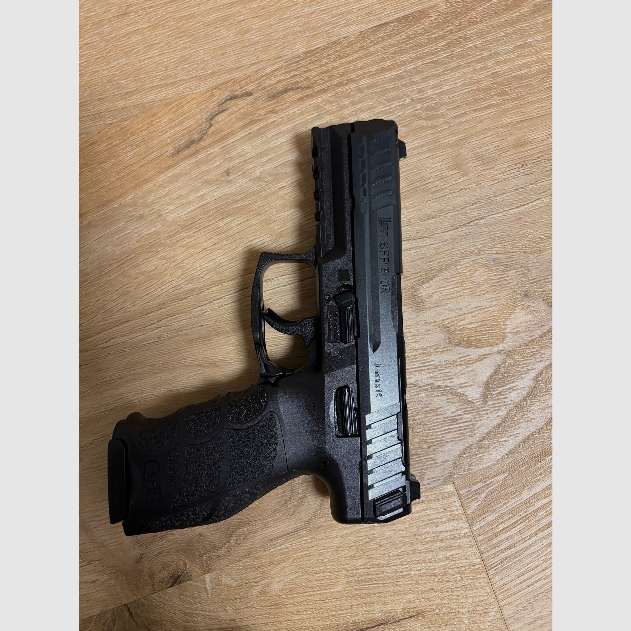 H&K SFP40 Komplettset mit SFP9 Wechselsystem 9mm OR / 40S&W, VP9, VP40, Heckler & Koch