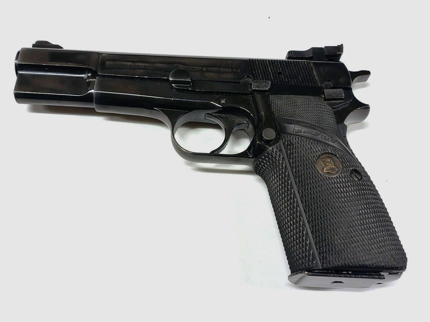 Browning Pistool Mod. H.P 4,5″ Kal.9mm, afbeelding 1 van 2