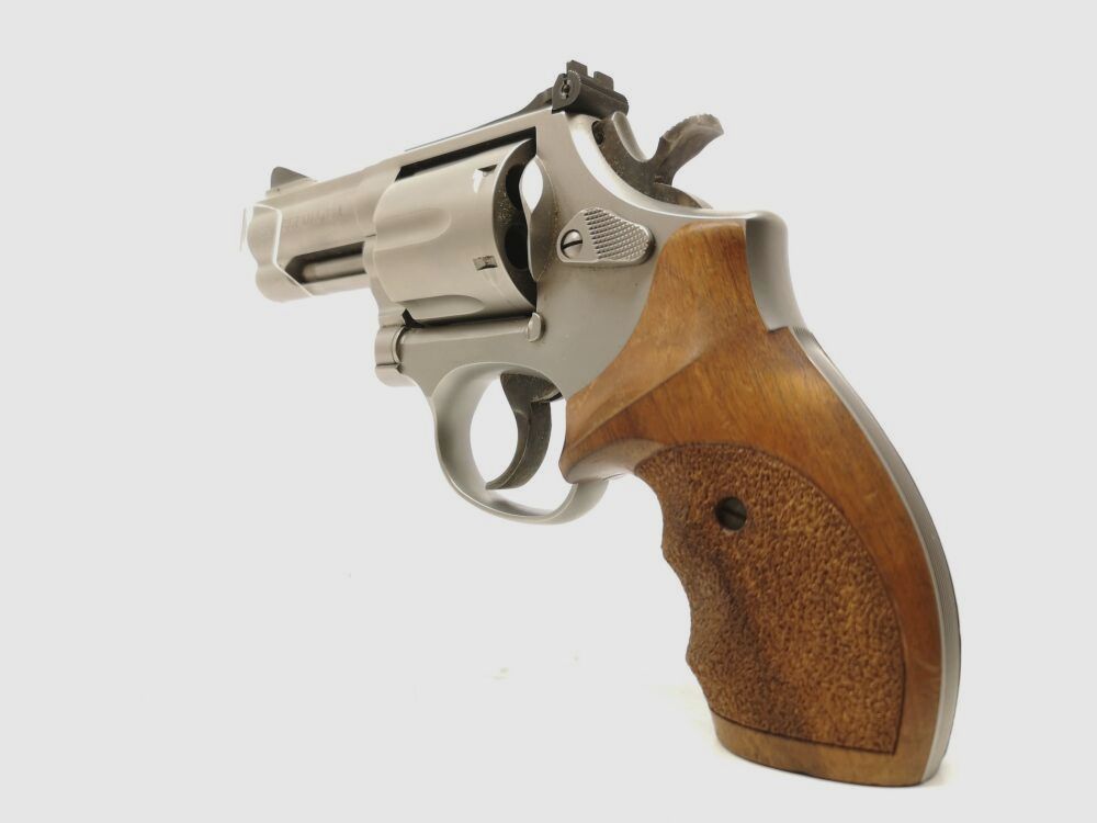 Smith & Wesson 686-4