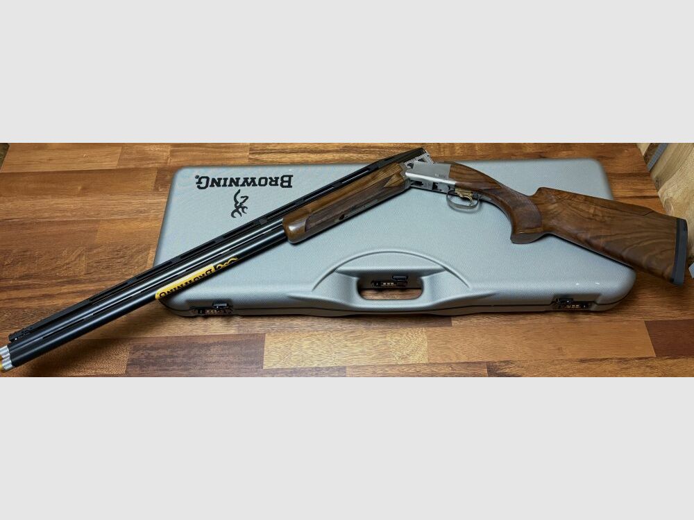 Browning B725 ProMaster regulowany 81 cm długości lufy 12/70