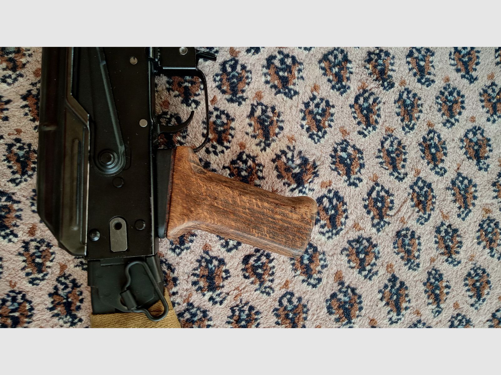 S.T.A.L.K.E.R Veteranen AKS-74 Holz Garnitur / Handschutz und Griff // auch geeignet für AKM und Yunker