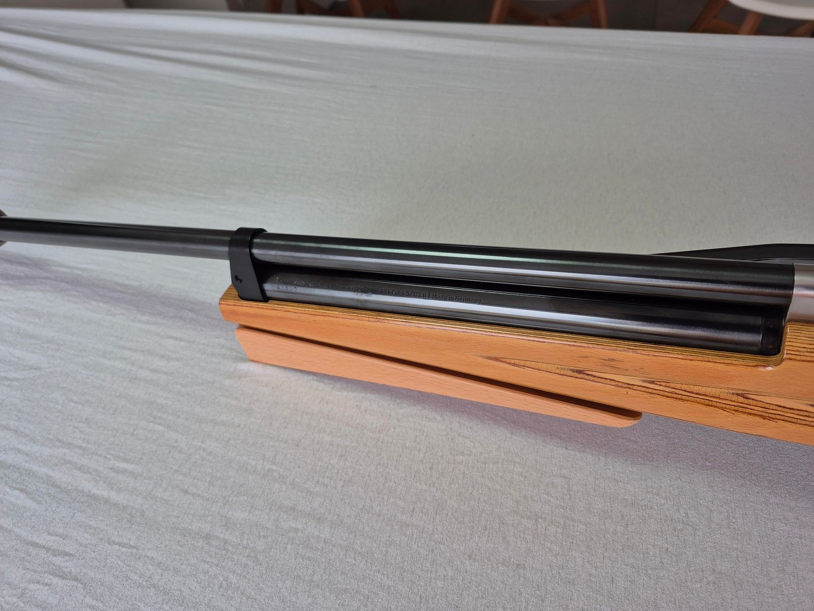 Feinwerkbau 601 omgebouwd voor liggende discipline