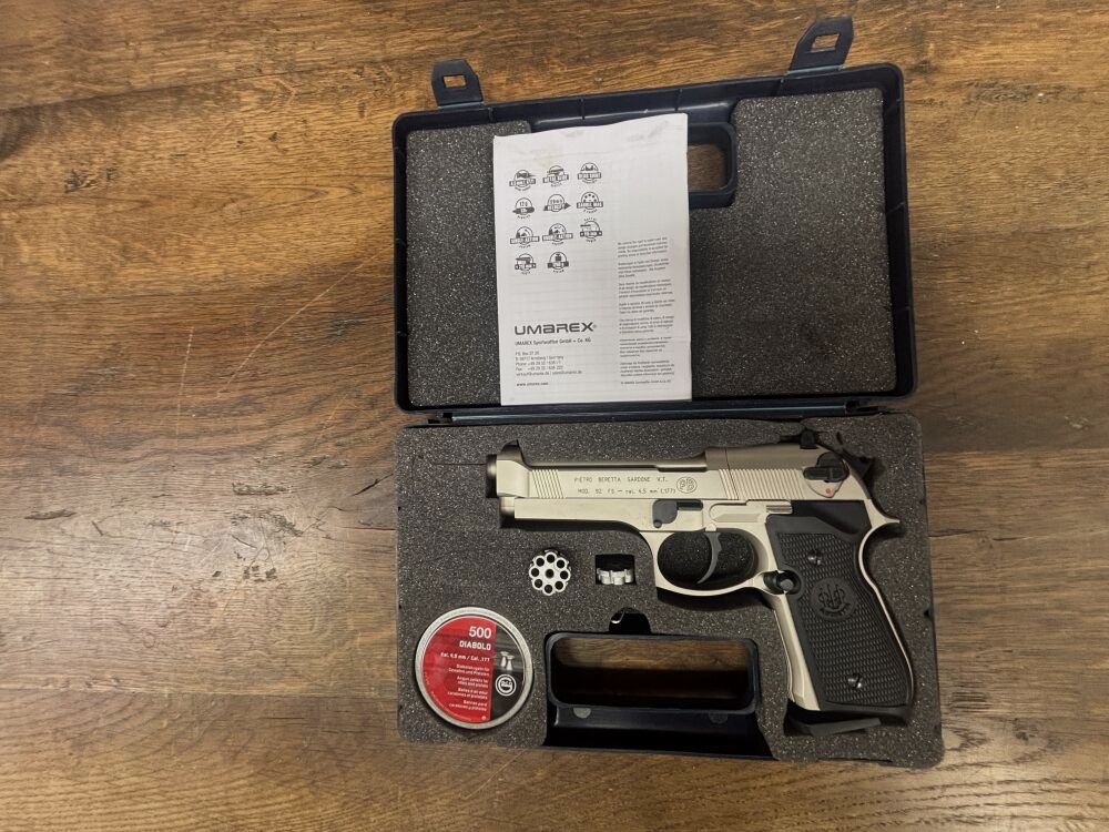 Umarex Beretta M92FS